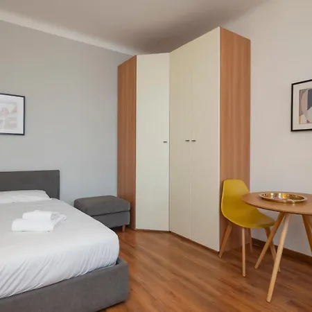 Ihost Cozy Flat - Morrone 21 * Mailand